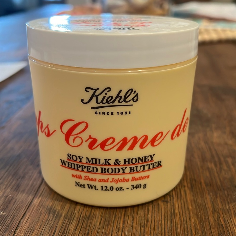 Kiehl’s Creme de Corps Soy Milk & Honey Whipped Body Butter